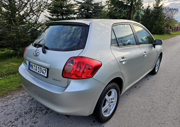 Toyota Auris cena 19900 przebieg: 209000, rok produkcji 2009 z Chełmża małe 191